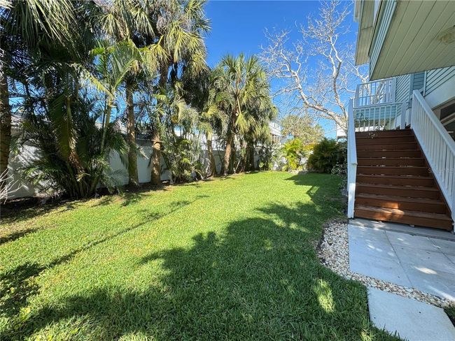 16204 3 Rd St E, House other with 3 bedrooms, 4 bathrooms and null parking in REDINGTON BEACH FL | Image 49