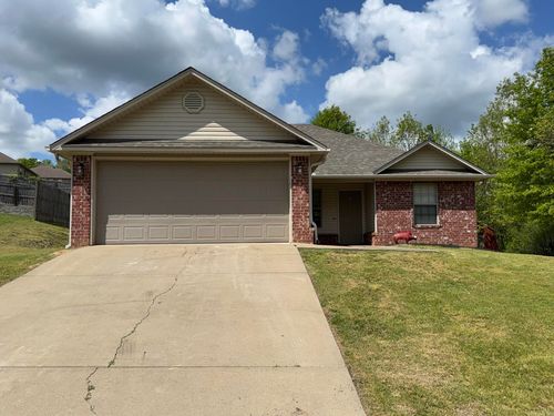 5741 John Hancock Dr, Benton, AR, 72019-8732 | Card Image