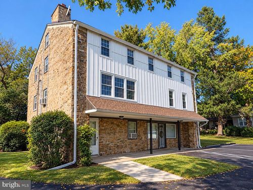 2-550 N Trooper Road, NORRISTOWN, PA, 19403 | Card Image