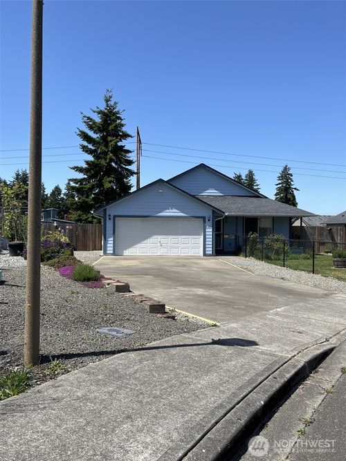 6321 199th Loop Sw, Rochester, WA, 98579 | Card Image