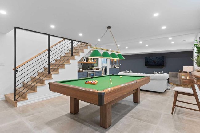 3 Strathroy Bay Sw, House other with 5 bedrooms, 4 bathrooms and 4 parking in Calgary AB | Image 33