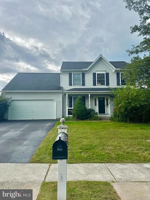 20 Mellowbrook Dr, SINKING SPRING, PA, 19608-8968 | Card Image