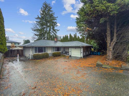 13179 64 Ave, Surrey, BC, V3W1X8 | Card Image
