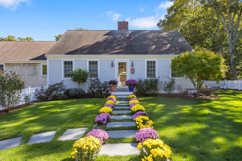 33 Pine Orchard Rd, Harwich, MA, 02645-1421 | Card Image