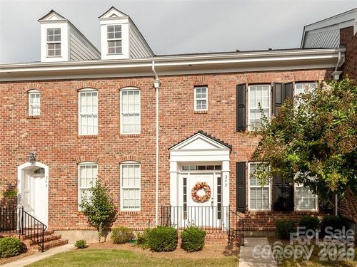 242 Welton Way, Mooresville, NC, 28117-8161 | Card Image
