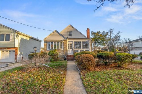 163 Grove St, Lodi, NJ, 07644-3026 | Card Image