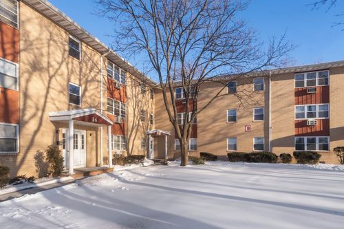 apt-c12-2 Radio Ave, Secaucus, NJ, 07094-3849 | Card Image