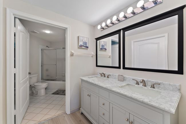 APT-204 - 500 Uno Lago Dr, Condo with 2 bedrooms, 2 bathrooms and null parking in Juno Beach FL | Image 25