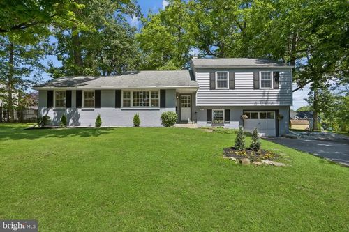 543 Midland Ave, BERWYN, PA, 19312-1645 | Card Image