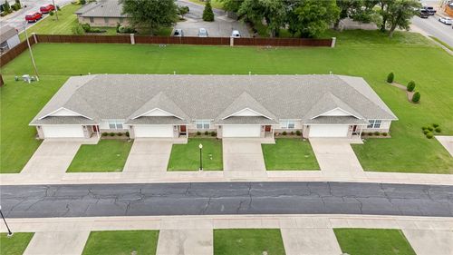803 N 19th St, Rogers, AR, 72756-3589 | Card Image