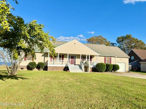 192 Baxter Estates Rd, Moyock, NC, 27958-9041 | Card Image