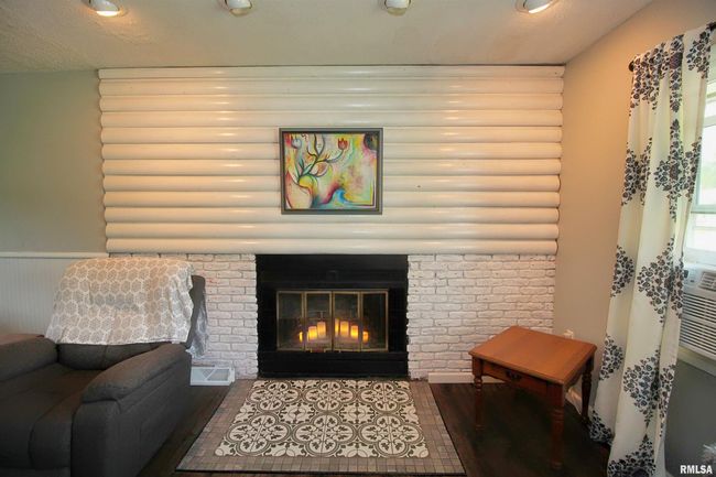 822 E 3 Rd Ave, House other with 2 bedrooms, 1 bathrooms and null parking in Milan IL | Image 9