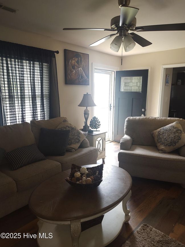 Front door leads into living room | Image 8