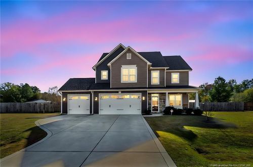 1423 Creekwood Rd, Hope Mills, NC, 28348-1418 | Card Image