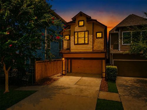545 W 25th St, Houston, TX, 77008-1901 | Card Image