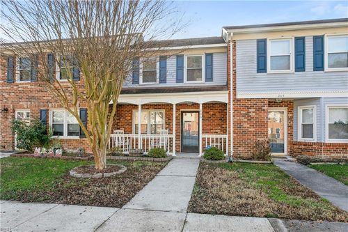 206 Choisy Crescent, Yorktown, VA, 23692 | Card Image