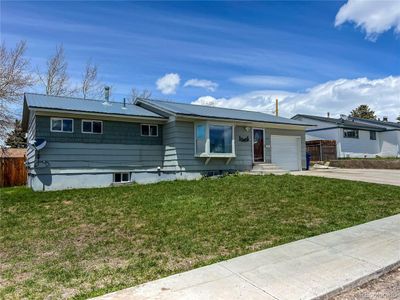 309 Mount Columbia Dr, House other with 4 bedrooms, 2 bathrooms and null parking in Leadville CO | Image 1