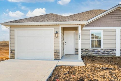 3827 Nw 93rd St, Kansas City, MO, 64154-7708 | Card Image