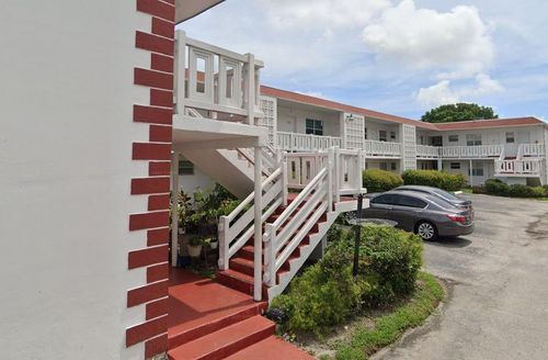 apt-201-1300 Nw 43rd Ter, Lauderhill, FL, 33313-5776 | Card Image