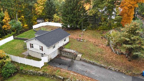 237 River Road, Tewksbury, MA, 01876 | Card Image