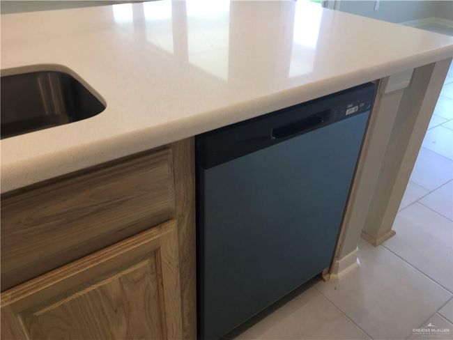 14119 Mylie Way, House other with 4 bedrooms, 3 bathrooms and 2 parking in McAllen TX | Image 21