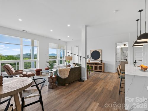 203-123 Haywood St, Asheville, NC, 28801-2616 | Card Image