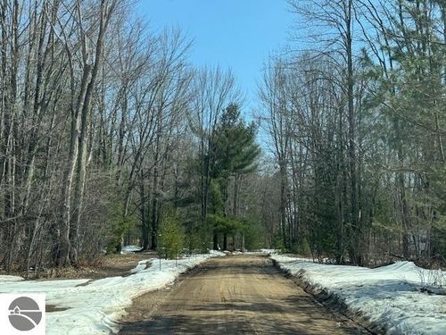 70 Se East Trail, Kalkaska, MI, 49646 | Card Image