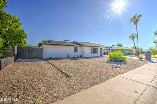 1607 W Rockwood Dr, Phoenix, AZ, 85027-5327 | Card Image