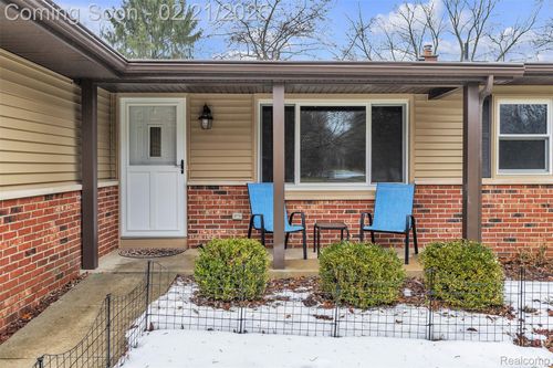 1641 Indian Rd, Lapeer, MI, 48446-8052 | Card Image