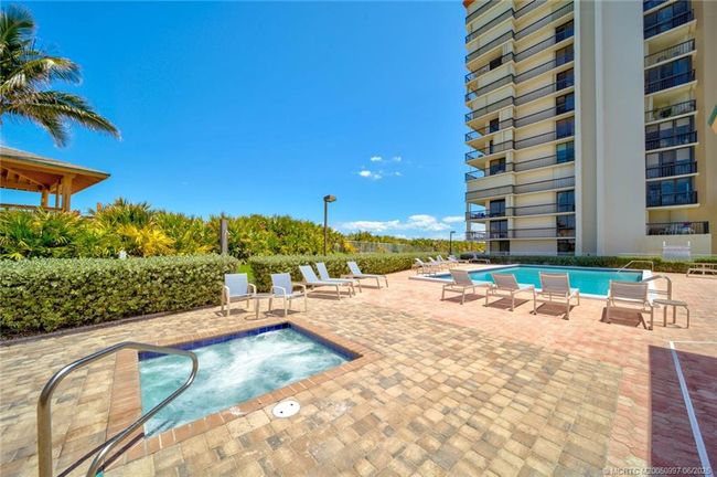 7 - 10600 S Ocean Dr, Condo with 2 bedrooms, 2 bathrooms and null parking in Jensen Beach FL | Image 21