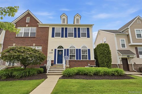 3133 Johanna Ware W, Wixom, MI, 48393-4314 | Card Image