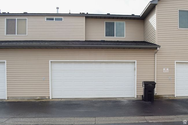 View of garage | Image 16