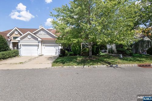 66 Harwood Rd, Monroe, NJ, 08831-2679 | Card Image
