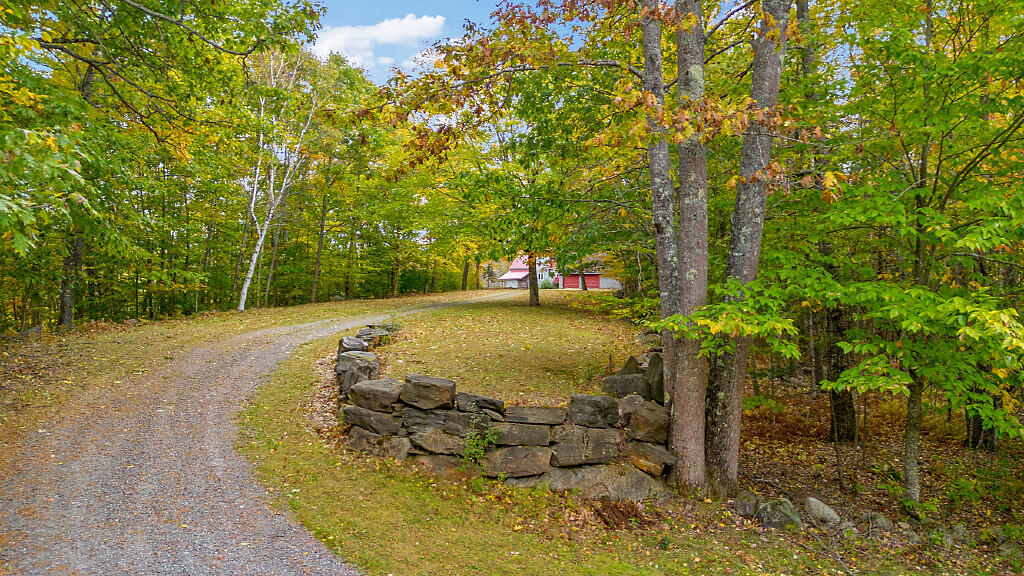 Snapdragon Ln, Sidney, ME 04330 #1