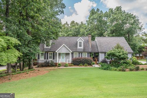 31 Ridgefield Dr Se, Silver Creek, GA, 30173-2348 | Card Image