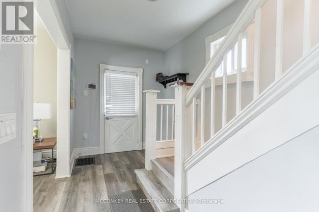 730 Park St S, House other with 3 bedrooms, 2 bathrooms and 2 parking in Peterborough ON | Image 4