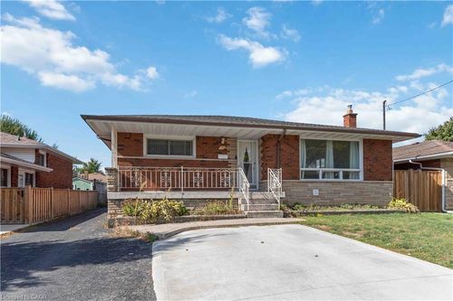 90 Rainbow Dr, Hamilton, ON, L8K4E8 | Card Image