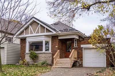 30 Miles Crt, House other with 2 bedrooms, 1 bathrooms and 3 parking in Hamilton ON | Image 1