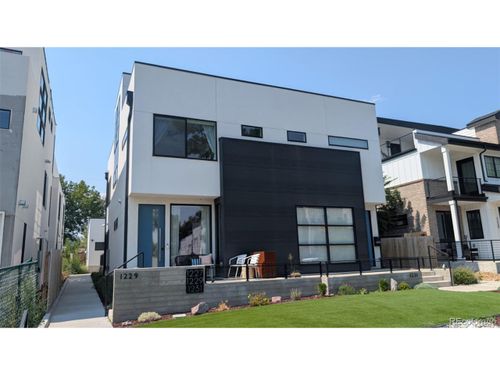1229 Newton St, Denver, CO, 80204-1526 | Card Image