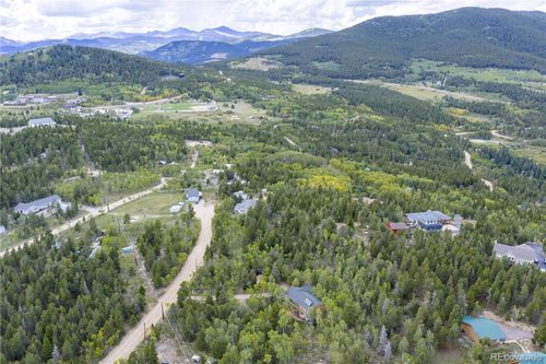 001 Peak View Dr, Black Hawk, CO, 80422-8933 | Card Image