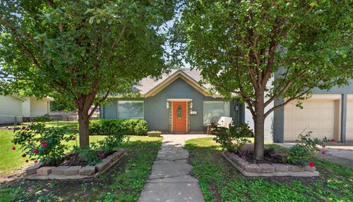 515 W Delaware Ave, Vinita, OK, 74301-4107 | Card Image