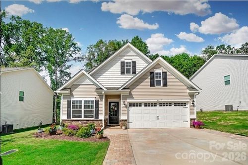 4612 Poinsettia Ave, Gastonia, NC, 28056-8554 | Card Image