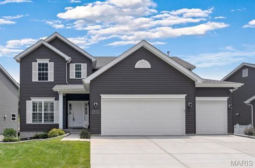 5034 Corisande Woods Dr, Fenton, MO, 63026-6150 | Card Image