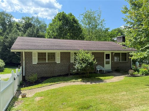 960 Watt Road, Washington Twp, PA, 15613 | Card Image