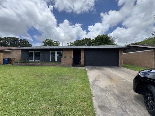 5901 Norvel Dr, Corpus Christi, TX, 78412-3432 | Card Image