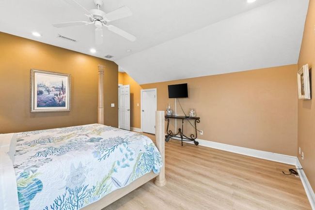 1880 Sunset Dr, House other with 6 bedrooms, 8 bathrooms and 6 parking in St. George Island FL | Image 17