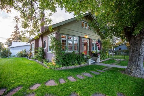 12 N Division St, Whitehall, MT, 59759-7734 | Card Image