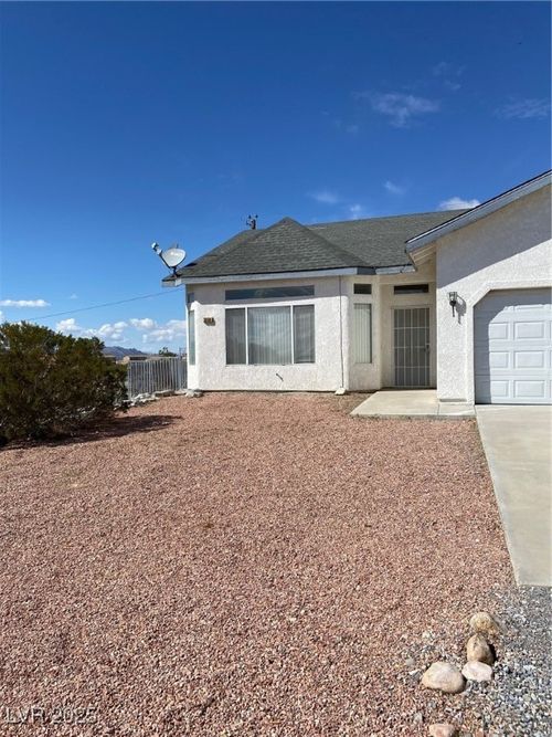 2690 Dapple St, Pahrump, NV, 89048-6247 | Card Image