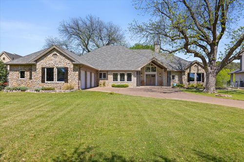 1302 E Baja Ct, Granbury, TX, 76048-4368 | Card Image
