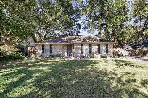 1111 Saint Scholastica St, Slidell, LA, 70460-2352 | Card Image